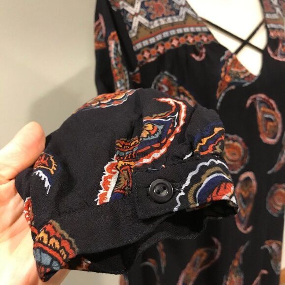 Long sleeve floral dress - Picture 6 of 11